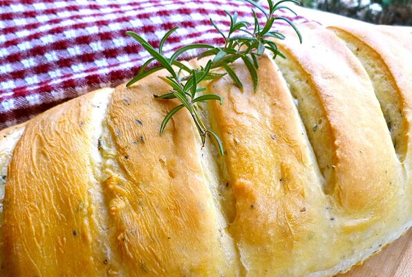 Rosemary Bread (Bread Machine)